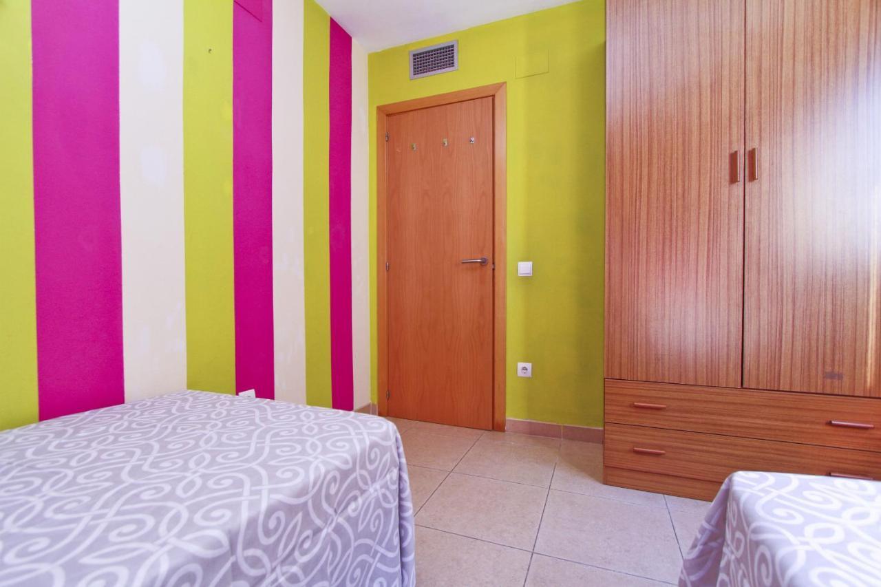 New Mar Planetcostadorada Apartment Cambrils